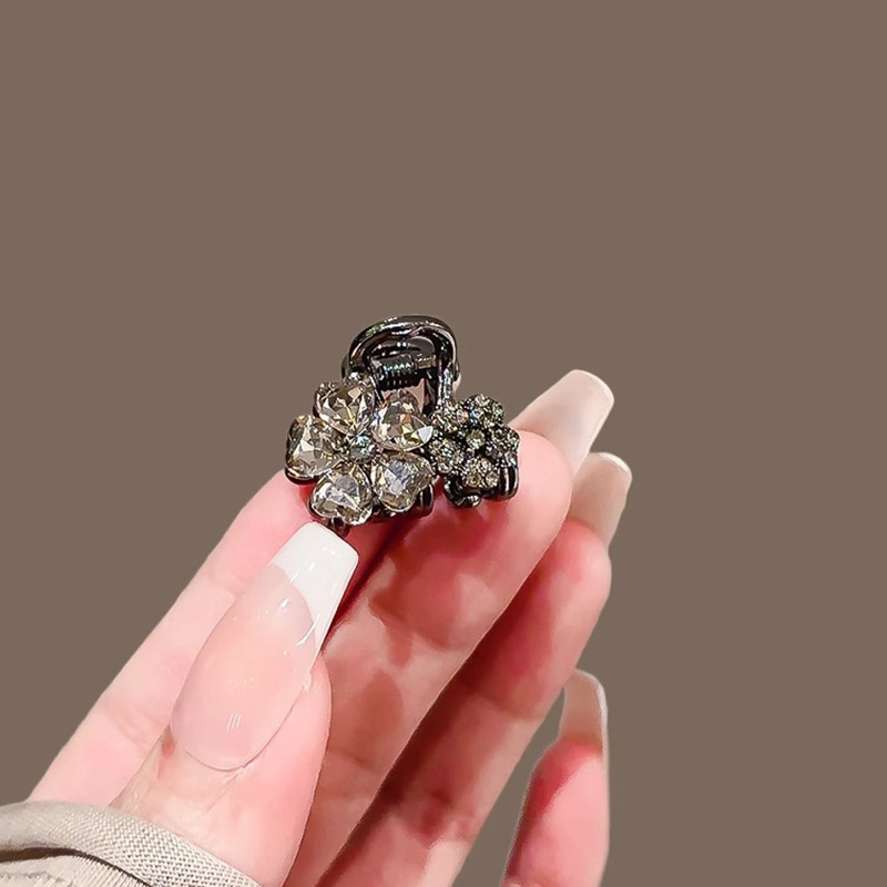 Requintado strass flor pequeno - Hi Tech Accessories avaliação e preço