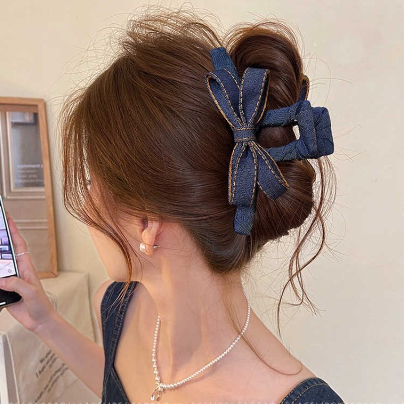 Grampo de garra de cabelo com  - Hi Tech Accessories avaliação e preço