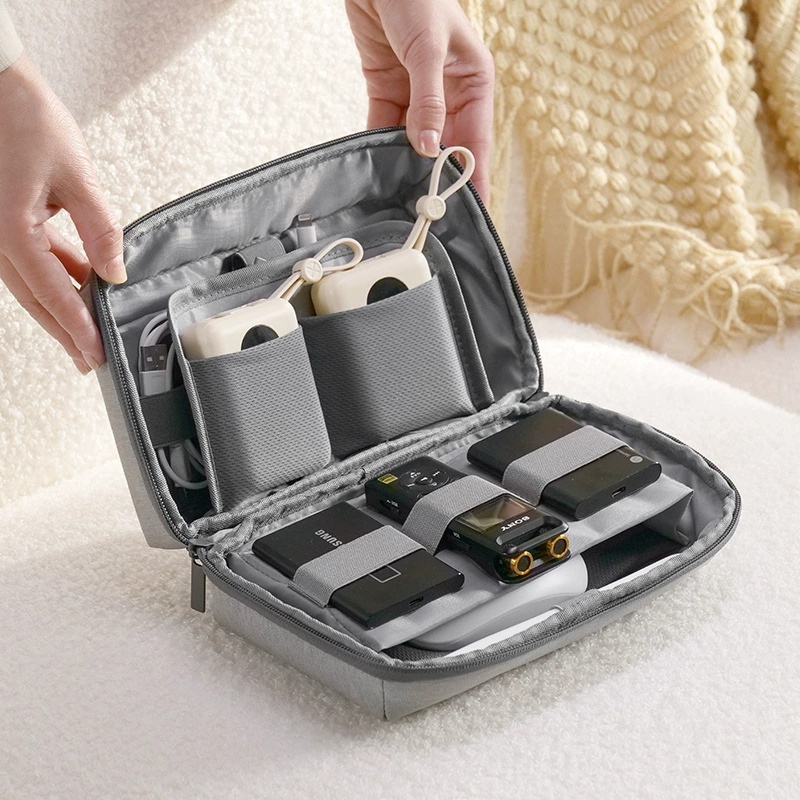 Estojo de viagem organizador e - Tech Accessories Travel Case avaliação e preço